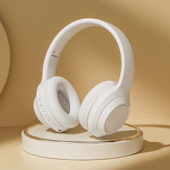  2025 Wireless Over-Ear Bluetooth Gaming Headphones – Full Cover Design