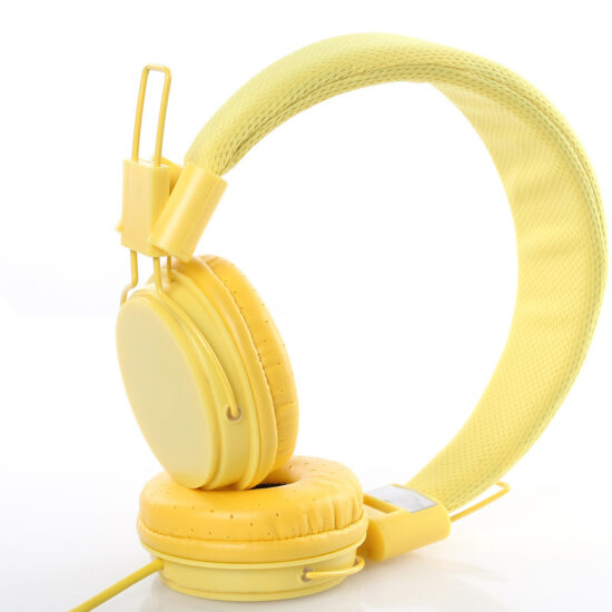  EP05 Foldable Wired Over-Ear Headphones with Inline Microphone and Remote for Mobile