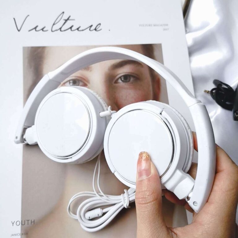 Foldable Wired Over-Ear Headphones with Deep Bass and Adjustable Headband