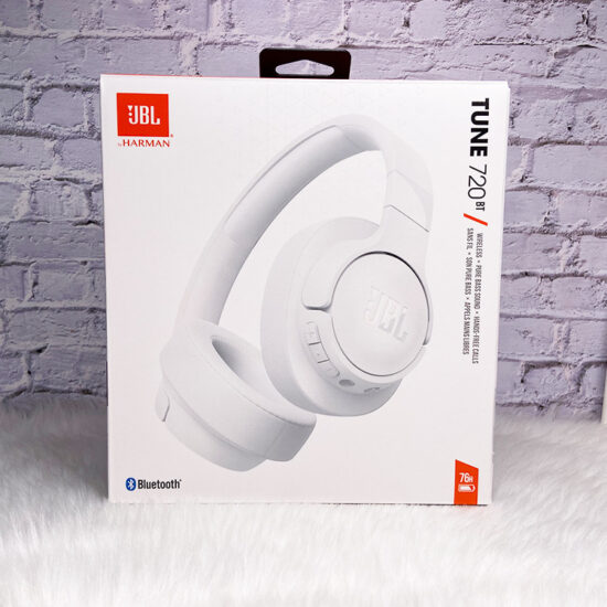  JBL TUNE 720BT Bluetooth Wireless Headphones with Microphone

