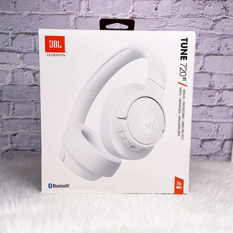 JBL TUNE 720BT Bluetooth Wireless Headphones with Microphone