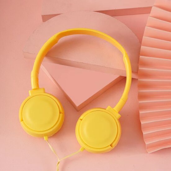 MZ-026 Wired Kids Headphones in Macaron Colors with Built-in Microphone – Comfortable Over-Ear Design for Learning and Entertainment