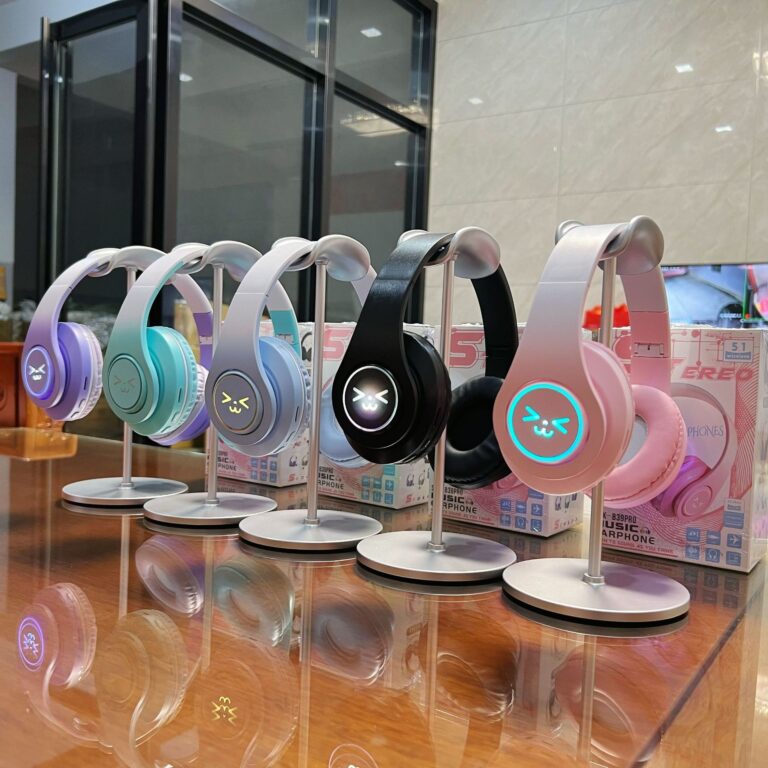 Gradient macaron color foldable wireless Bluetooth over-ear headphones with cartoon design
