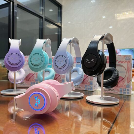  Gradient macaron color foldable wireless Bluetooth over-ear headphones with cartoon design
