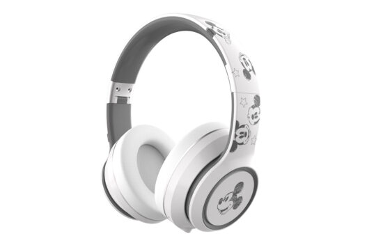 Cute Disney Foldable Bluetooth Headphones in Trendy Design