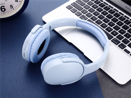 P-2961 Bluetooth Wireless Over-Ear Headphones with Long Battery Life and Stereo Sound