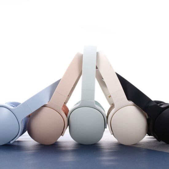 P-2961 Bluetooth Wireless Over-Ear Headphones with Long Battery Life and Stereo Sound
