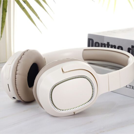 P2963 Low Latency Wireless Bluetooth Headphones with Long Battery Life