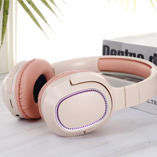 P2963 Low Latency Wireless Bluetooth Headphones with Long Battery Life