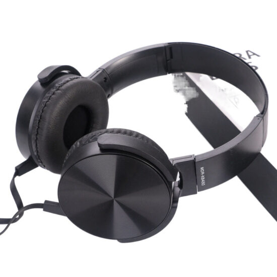 Retro Lightweight Wired Headphones for iPad, iPhone, Huawei – Over-Ear Design with 3.5mm Jack