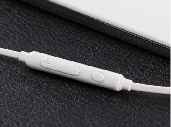 S6 S7 In-Ear Wired Earphones with Mic and Flat TPE Cable – Deep Bass, Line Control

