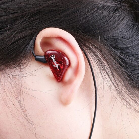 AU-8 Wired In-Ear Monitoring Headphones with 3m Cable – For Streamers and PC Use, No Mic