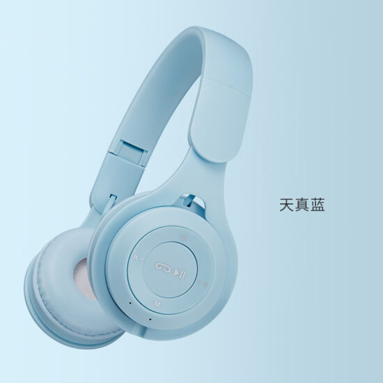 LED Wireless Bluetooth Headphones – Sporty & Stylish Over-Ear Design